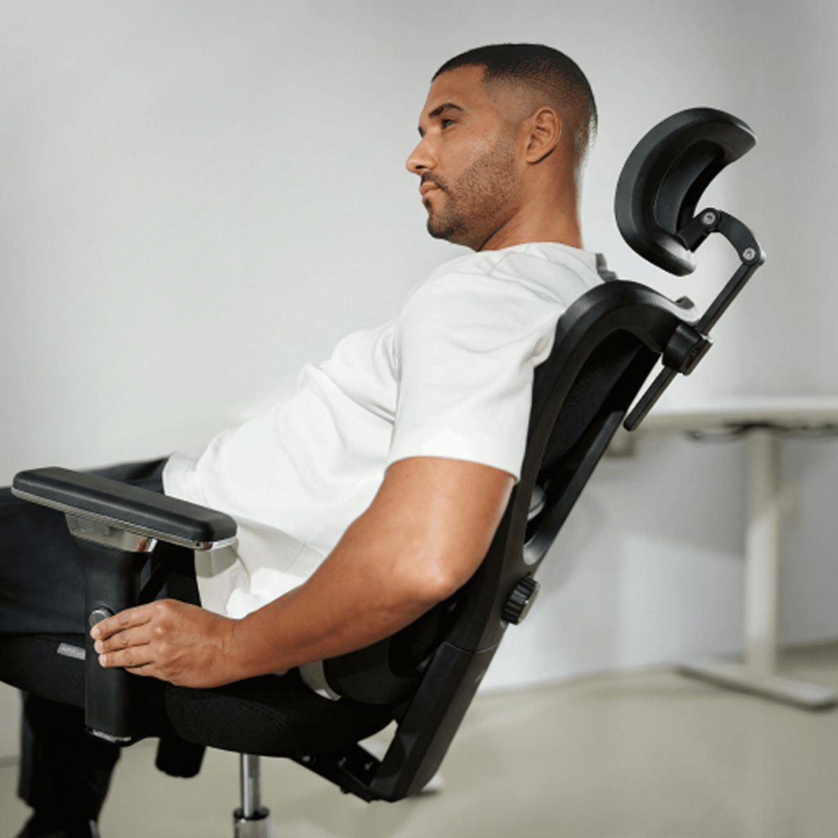 CLOUVOU CleverSeat - Ergonomischer Testsieger Bürostuhl - Clouvou Grau